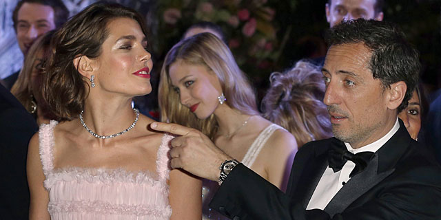 Carlota Casiraghi y Gad Elmaleh, en el baile. | Reuters