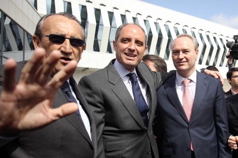Carlos Fabra, Camps y Alberto Fabra en la inauguracin del aeropuerto de Castelln. | E. T.