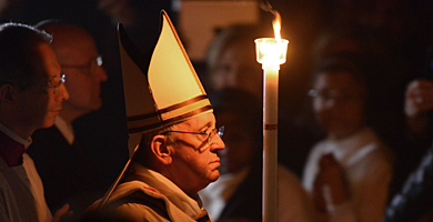 El Papa en la Vigilia Pascual.| Afp [ MS IMGENES] 