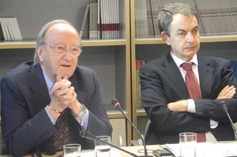José Luis Rodríguez Zapatero durante la primera sesión del encuentro en el Club de Madrid