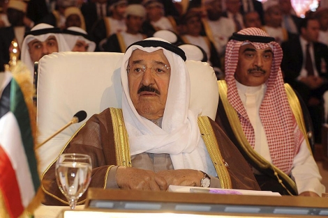 El emir de Kuwait, en la cumbre de la Liga Árabe en Doha. | Efe