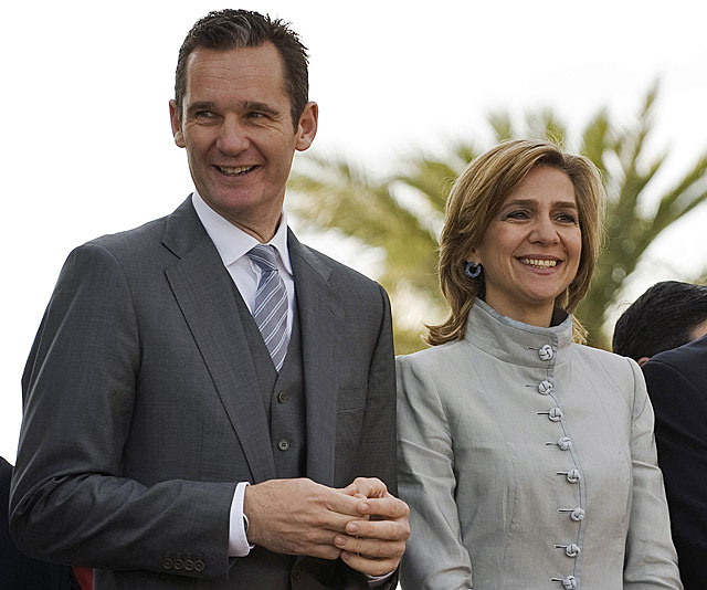 Iaki Urdangarin y la Infanta Cristina, en una imagen de enero de 2011. | Steve Nesius / Reuters