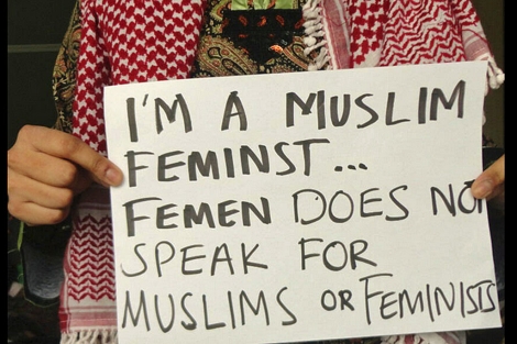 "Soy feminista musulmana...Femen no habla por las musulmanas ni por las feministas".