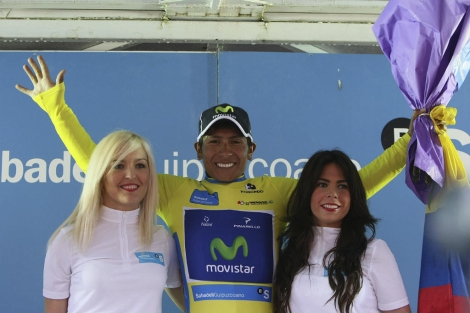 Quintana en el podio al ganar la 53 Vuelta al Pas Vasco tras ltima etapa
