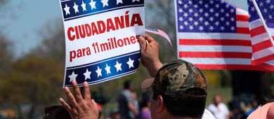 Manifestantes piden en Washington das atrs la reforma migratoria. | Efe