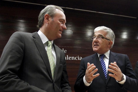 Gonzalo Moliner y el presidente valenciano Alberto Fabra, este lunes | Jos Cullar