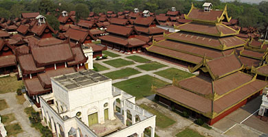 Palacio Real en Mandalay, capital del reino antes de la invasin britnica. | Efe