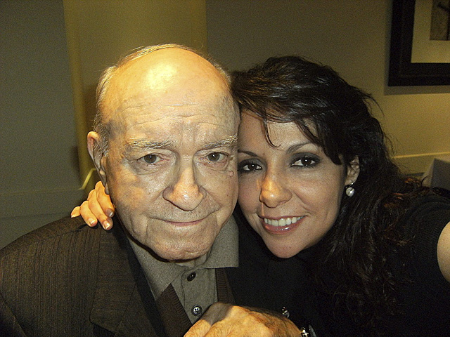 Alfredo di Stfano con su prometida, Gina Gonzlez.