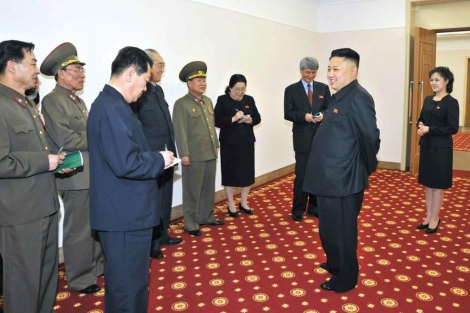 El lder norcoreano, Kim Jong-un, y su esposa, en una de sus ltimas apariciones. | Efe