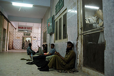 Pasillos del hospital gubernamental Jinnah, en la ciudad de Karachi