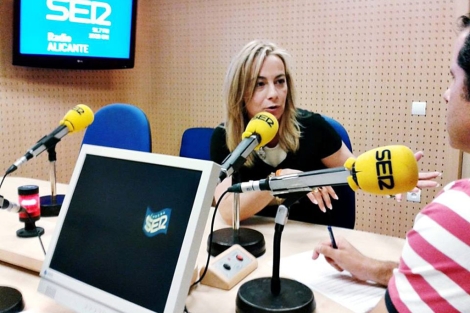 Sonia Castedo durante la entrevista en Radio Alicante. | Radio Alicante Cadena Ser