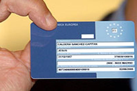 La tarjeta sanitaria europea que permite la atencin en los 27 pases de la UE. | Begoa Rivas