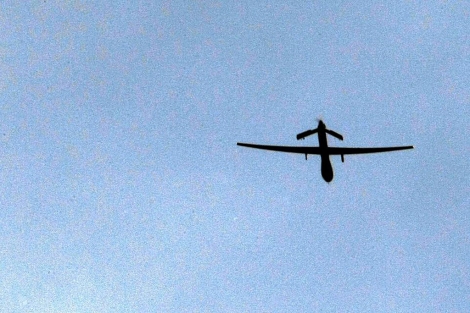 Un 'drone' estadounidense vuela sobre territorio afgano. | Afp