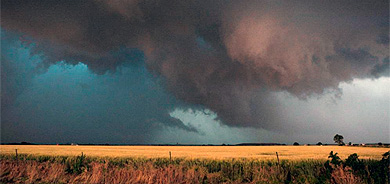 Nubes tras el tornado que ha azotado a Oklahoma. | Reuters