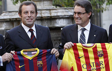 El presidente del Bara y el de la Generalitat. | Efe
