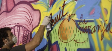 Los graffitis hacen parte de las expresiones de arte callejero del Festival