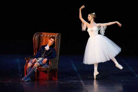 El Ballet del Teatro de la pera de Roma, con 'La Sylphide' en Granada. | Efe