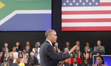 Barack Obama habla ante los jvenes africanos.| Efe