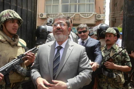 El ex presidente egipcio Mohamed Mursi en El Cairo. | Reuters