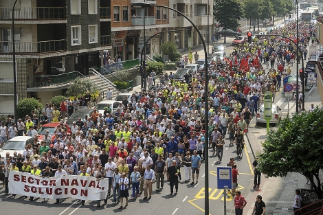 Trabajadores de los astilleros vascos se manifiestan en Santurtzi. | Patxi Corral