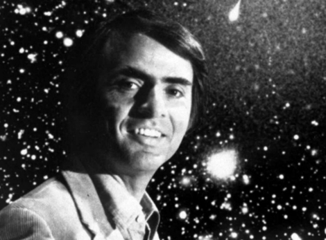 Carl Sagan en la serie original 'Cosmos'. | Foto: Eduardo Castaneda