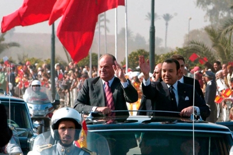 Don Juan Carlos y Mohamed VI durante la visita del primero a Marruecos. | Efe