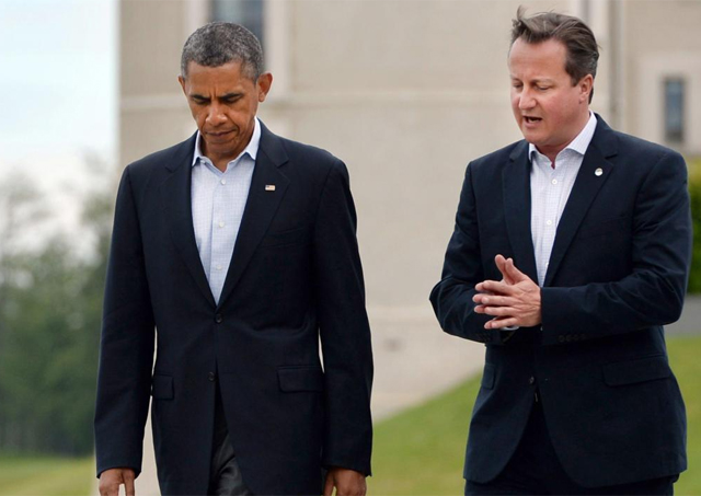 El presidente de EEUU, Barack Obama, con el primer ministro británico, David Cameron. | Efe