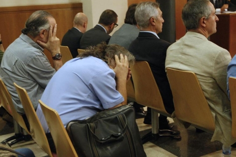 Los acusados, durante el juicio. | Antonio Moreno