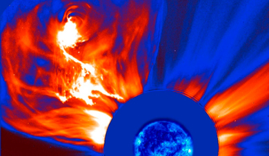 Una poderosa llamarada emitida por el Sol. | ESA