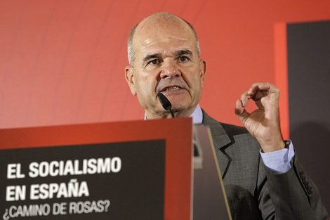 El ex presidente de la Junta, este martes en un acto en Madrid. | Efe