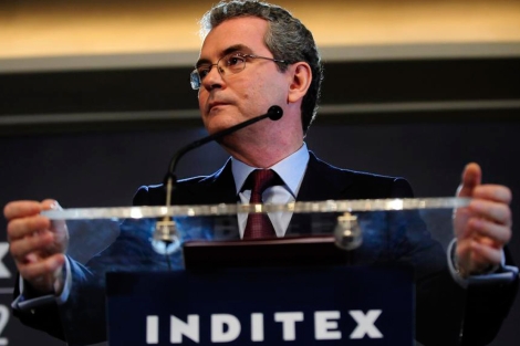El presidente de Inditex, presentando los resultados de la firma en 2012. | B. Daz