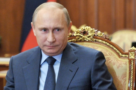 Vladimir Putin atendiendo una reunin en Mosc. | Afp