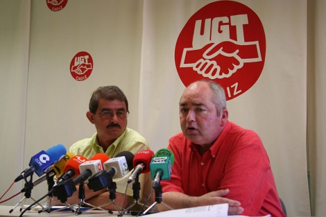 Salvador Mera (izquierda), con el ex líder de UGT-A, en una fotografía de archivo.
