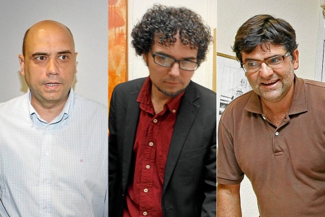 De izda. a dcha. Echvarri (PSOE); Daniel Simn (IU); y Miguel ngel Pavn (IU). | P.Rubio