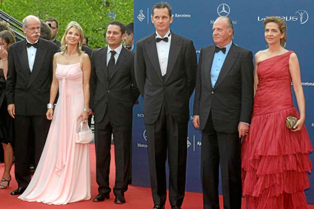 Corinna, junto al Rey y los duques de Palma, en los premios Laureus de 2006. | D.R.