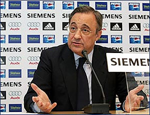 Florentino Pérez en la rueda de prensa. (Foto: Real Madrid)