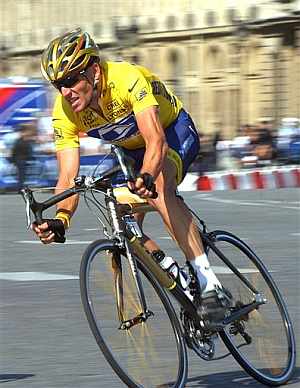 Armstrong, durante el Tour de 2004. (Foto: AP)