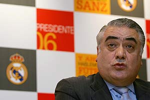 Lorenzo Sanz. (Foto: EFE)