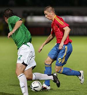 Fernando Torres durante el partido ante Irlanda del norte. (Foto: EFE)