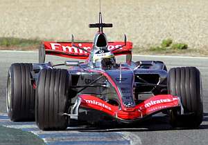 De la Rosa conduce su McLaren en el Circuito de Jerez. (Foto: EFE)