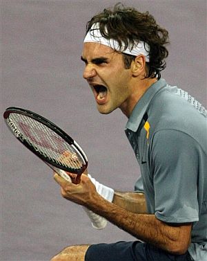 Federer celebra el punto de la victoria. (Foto: AP)