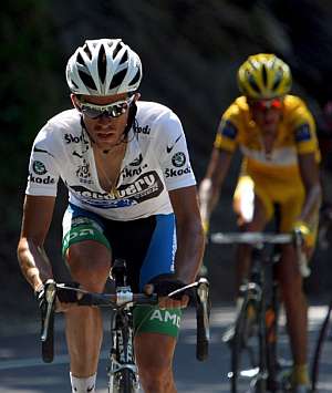 Alberto Contador, durante una etapa del Tour. (Foto: EFE)
