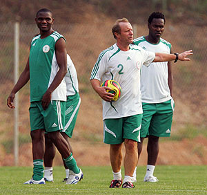 Berti Vogts deja la selección de Nigeria - Fútbol - deportes - elmundo.es