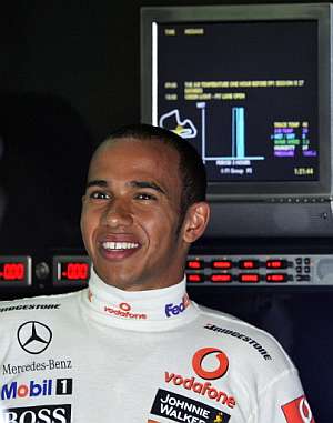 Lewis Hamilton, durante los entrenamientos libres. (Foto: AFP)