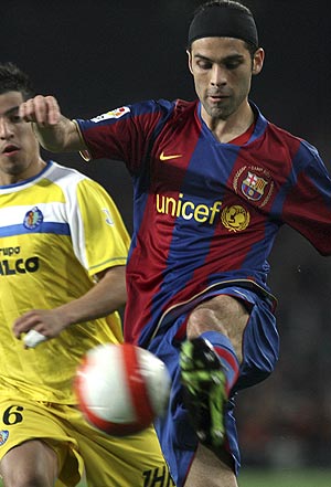Marquez controla un baln durante un partido de Liga. (Foto: EFE)