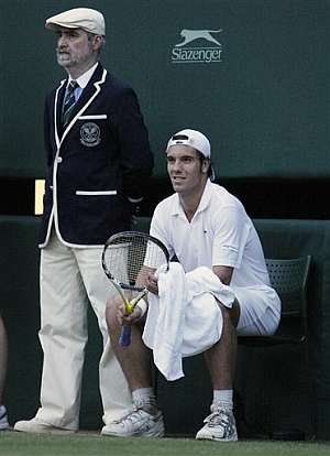 Richard Gasquet, en un descanso de su partido frente a Murray. (Foto: AP)
