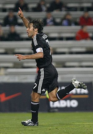 Ral celebra su gol al Espanyol. (Foto: AFP)