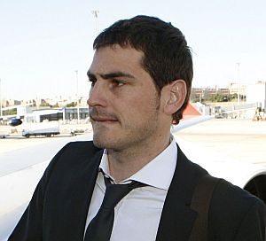 Casillas, en Liverpool. (EFE)
