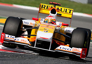 Fernando Alonso, en Montmel. (Foto: EFE)