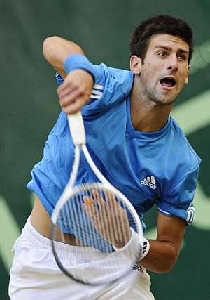 Djokovic, durante las semifinal en Halle. (Foto: AFP)